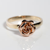 14K solid gold two-tone ring with rose gold flower center