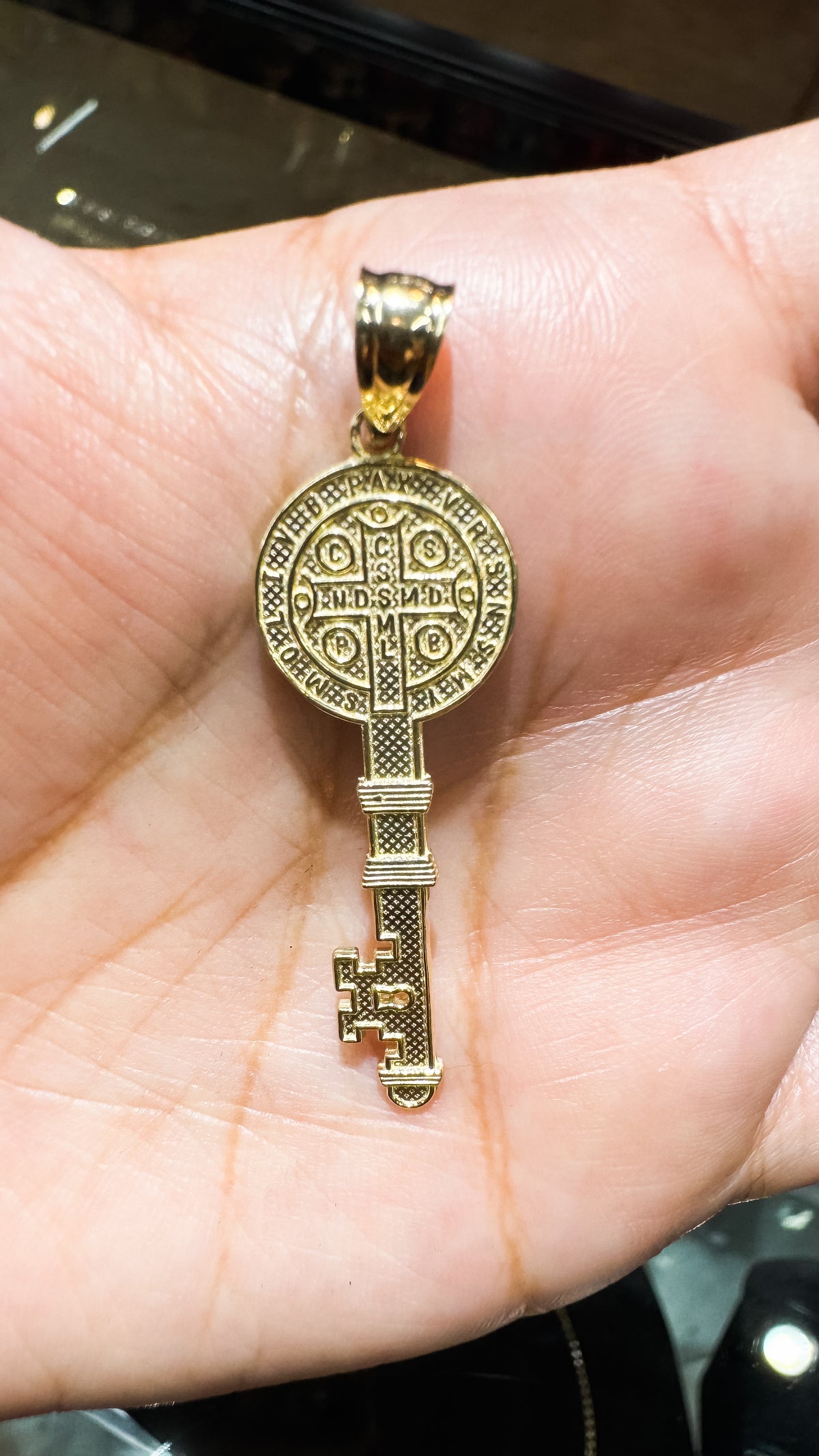 San Benito Key Pendant, 14k Solid Gold 