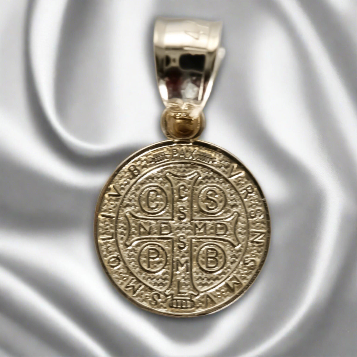 San Benito Pendant, 14K Solid Yellow Gold